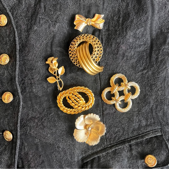 Custom Black Tapestry Vest with Gold Accents - Picture 13 of 16